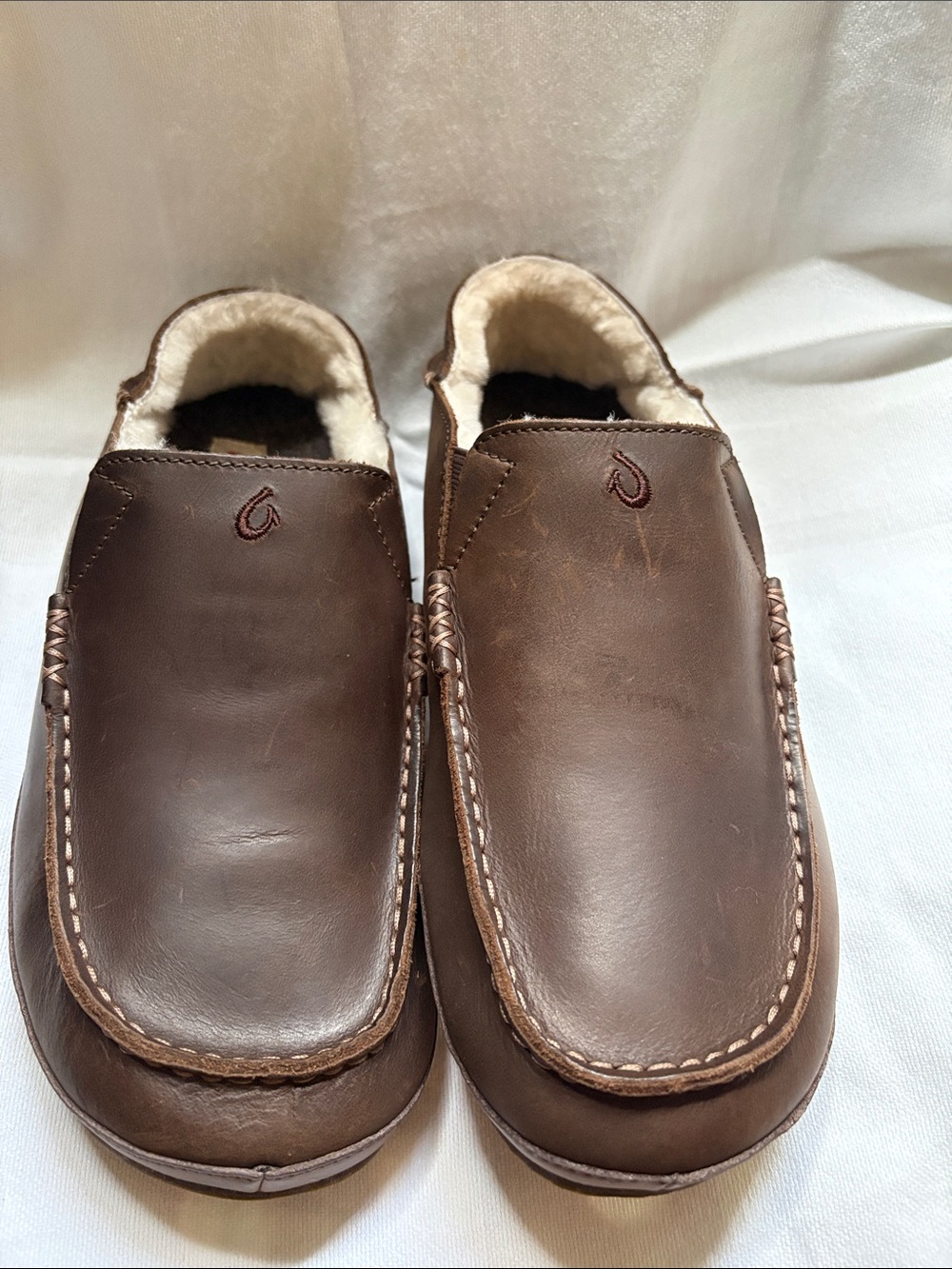 OluKai Men's Dark Brown Leather Slip-On Shearling-Lined Moccasins